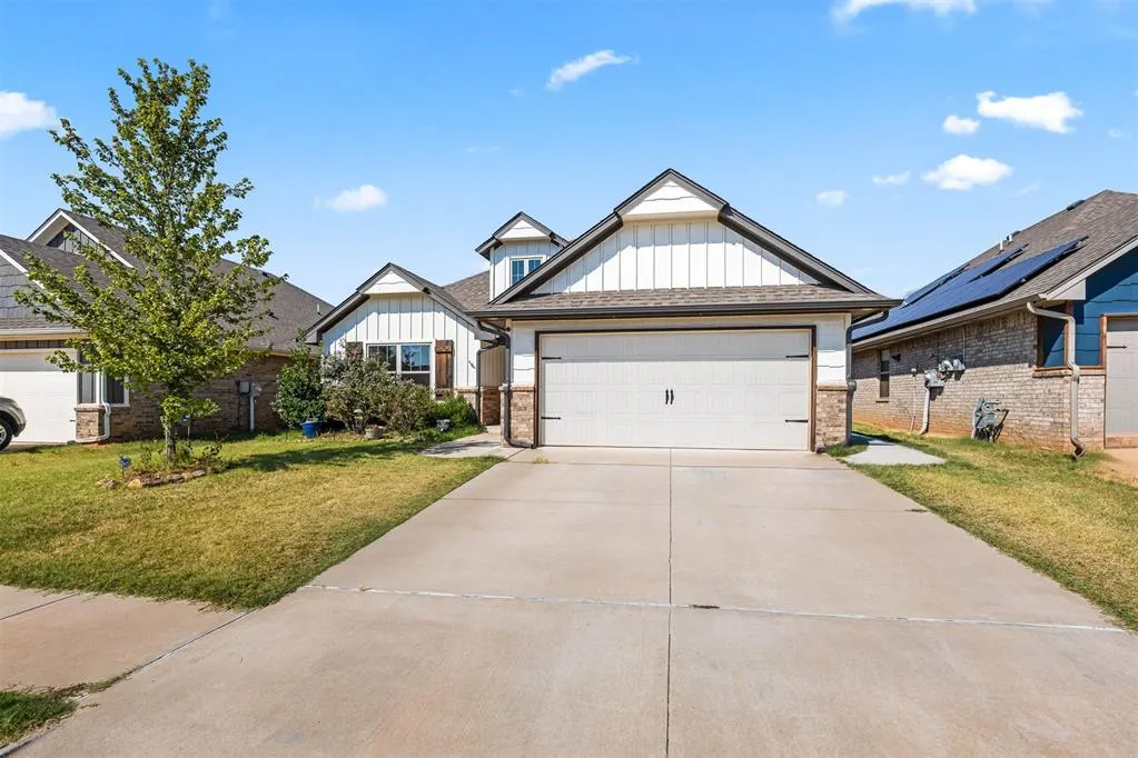 Photo 3 — 4305 Palmetto Trail, Oklahoma City, OK 73179