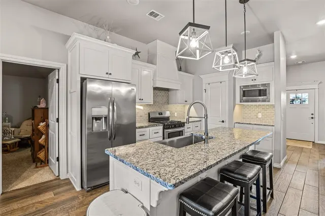 Photo 8 — 4305 Palmetto Trail, Oklahoma City, OK 73179