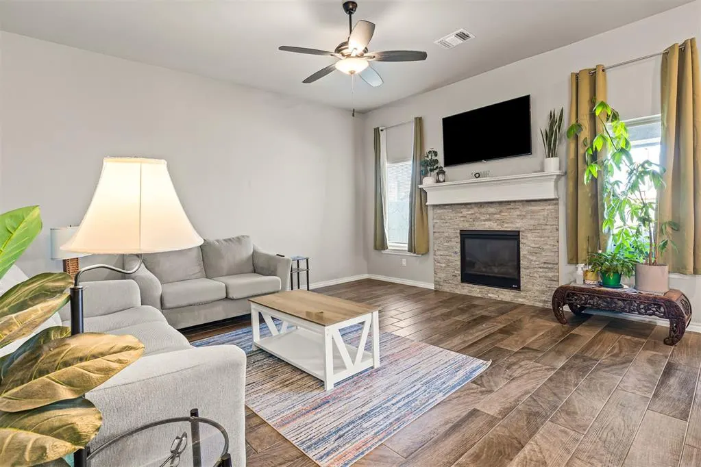 Photo 12 — 4305 Palmetto Trail, Oklahoma City, OK 73179