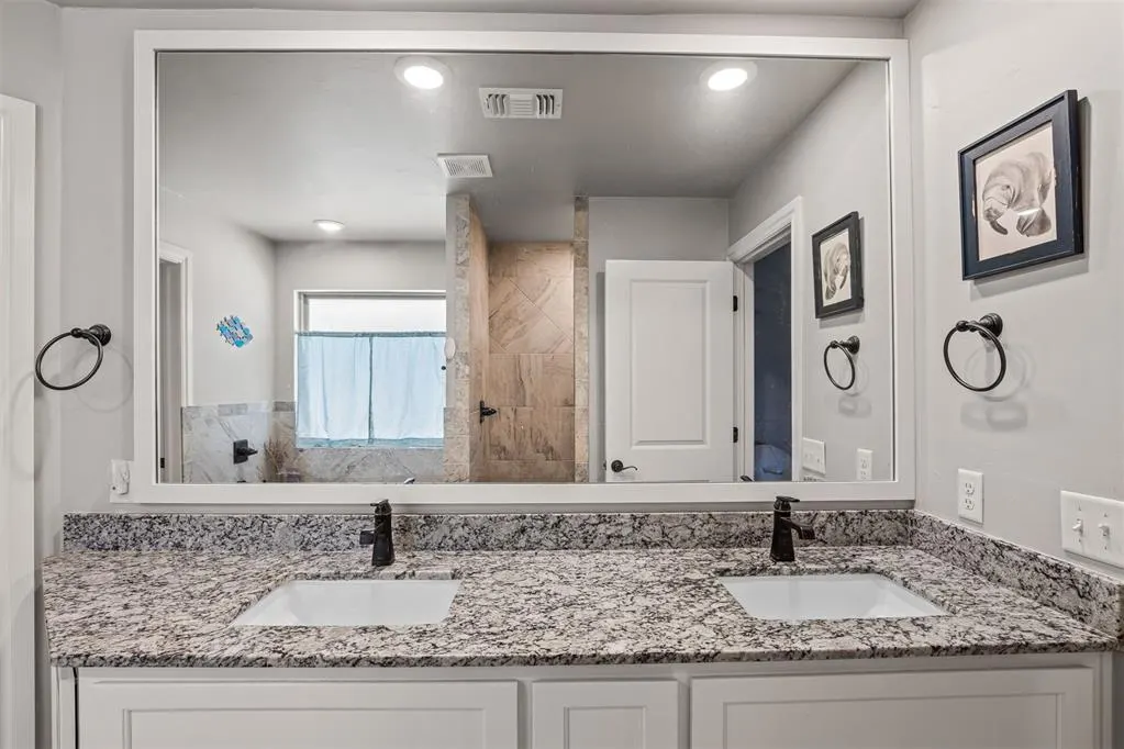 Photo 19 — 4305 Palmetto Trail, Oklahoma City, OK 73179