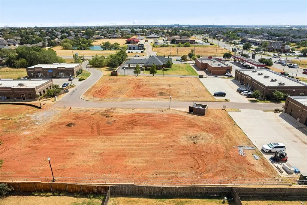 Photo 19 — 16530 N May Avenue BLDG 3, Edmond, OK 73012