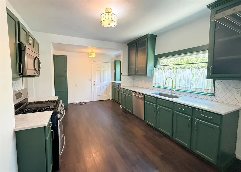 Photo 7 — 1741 W Park Place, Oklahoma City, OK 73106
