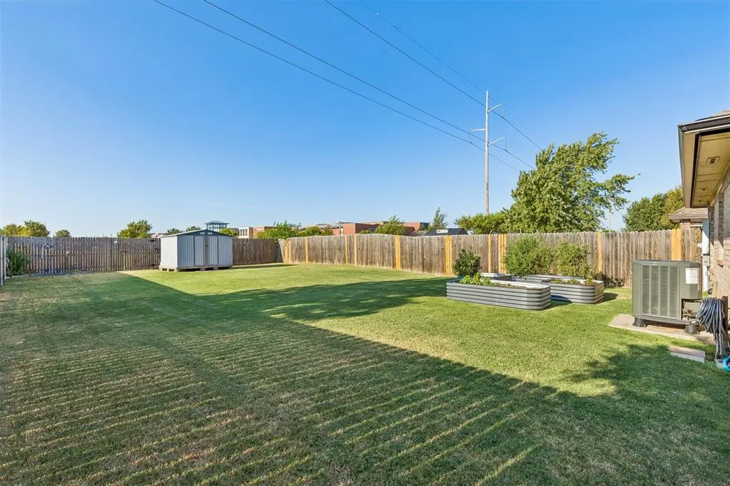 Photo 36 — 1104 SW 25th Street, Oklahoma City, OK 73170