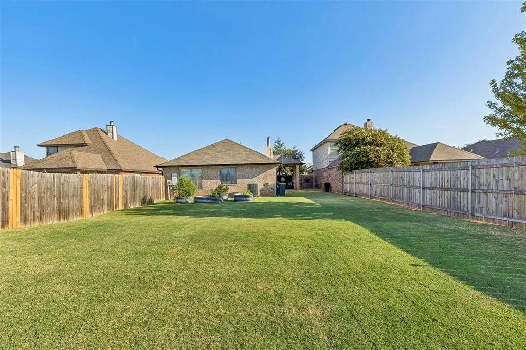 Photo 38 — 1104 SW 25th Street, Oklahoma City, OK 73170