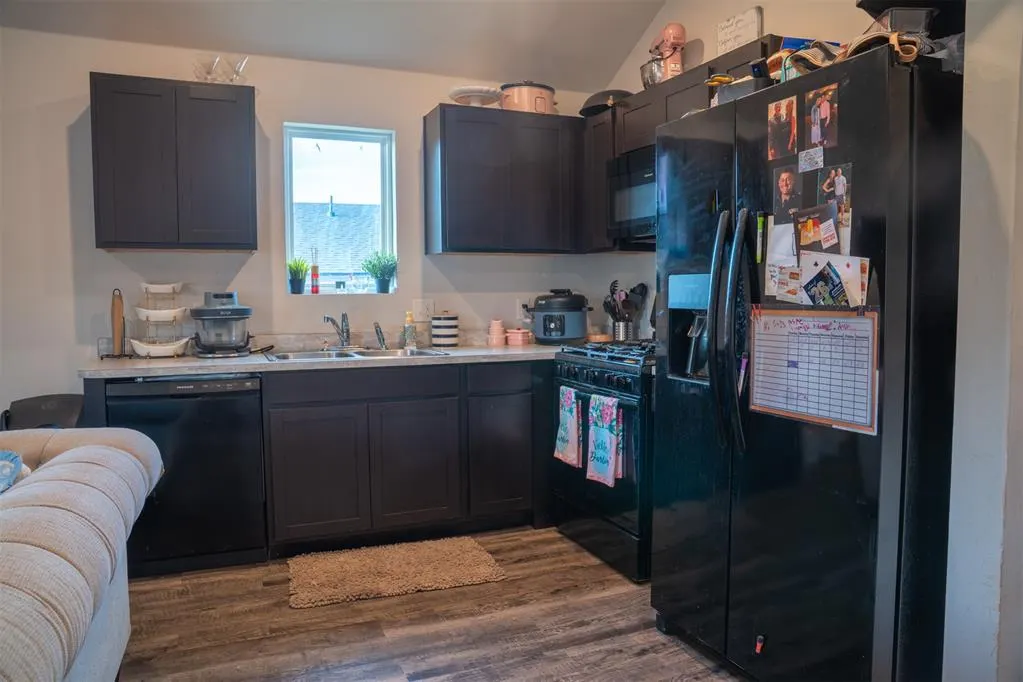 Photo 4 — 1103 Stallion Drive, Guthrie, OK 73044