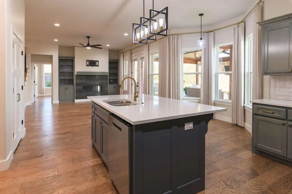 Photo 4 — 1909 Carleton Lane, Shawnee, OK 74804