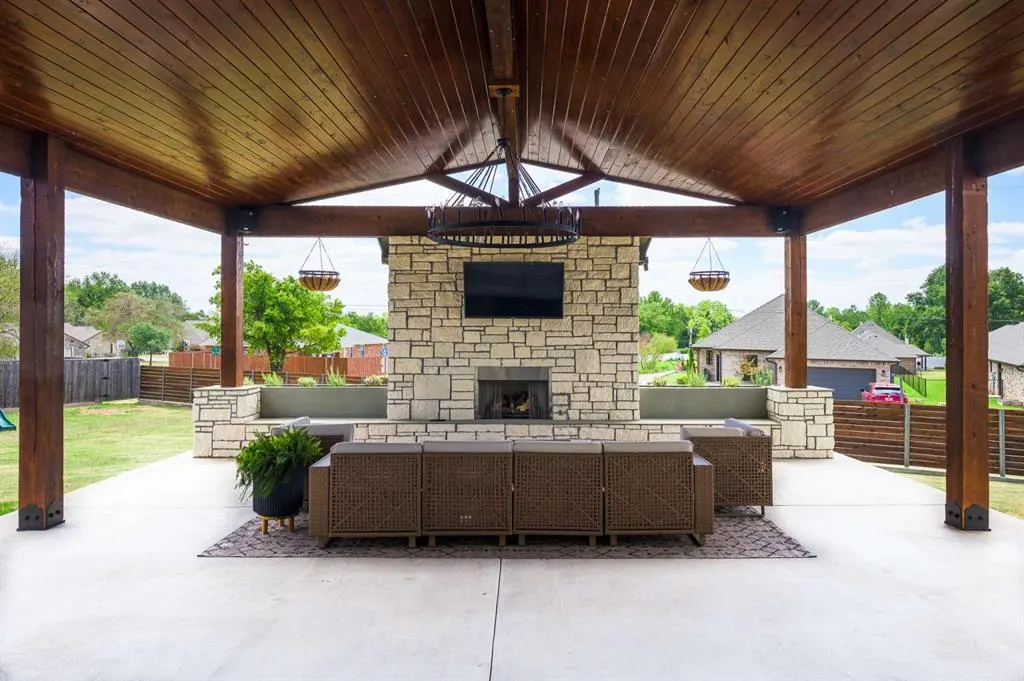 Photo 26 — 1909 Carleton Lane, Shawnee, OK 74804