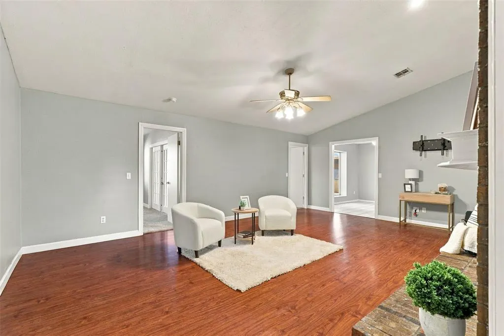 Photo 5 — 1209 Bluff Creek Drive, Edmond, OK 73012
