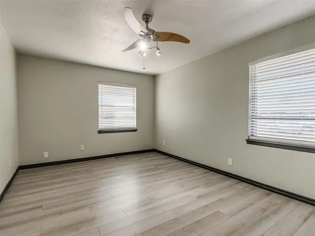 Photo 7 — 4205 NW 11th Street, Oklahoma City, OK 73107