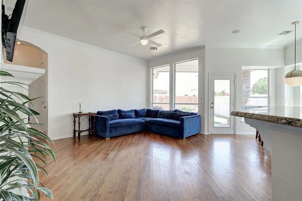 Photo 5 — 12520 Village Lane, Oklahoma City, OK 73170