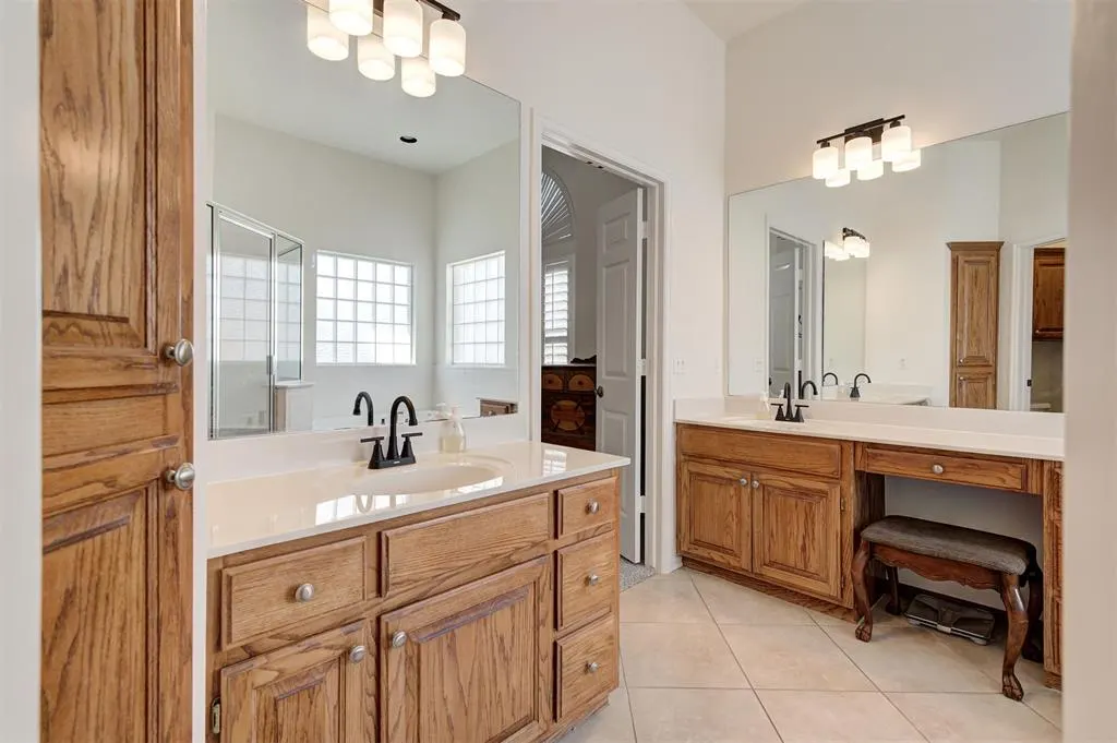 Photo 22 — 12520 Village Lane, Oklahoma City, OK 73170
