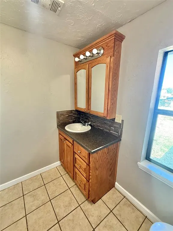 Photo 3 — 134 S Grand Avenue, Martha, OK 73556