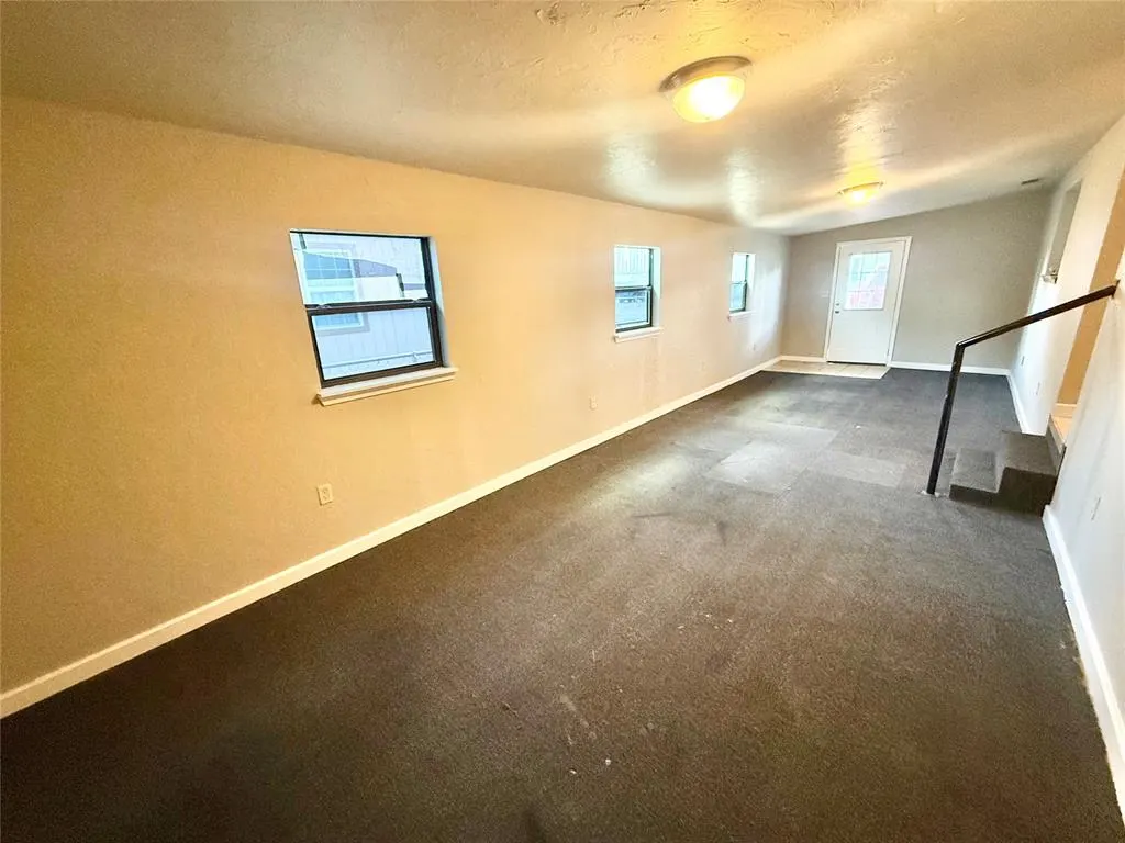 Photo 15 — 134 S Grand Avenue, Martha, OK 73556