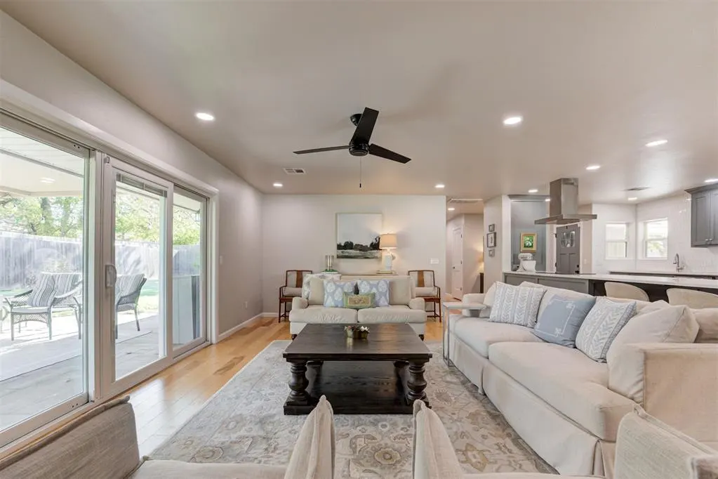 Photo 7 — 2713 NW 55th Terrace, Oklahoma City, OK 73112
