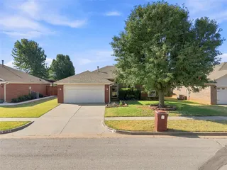 Sold home at 10708 NW 35th Street