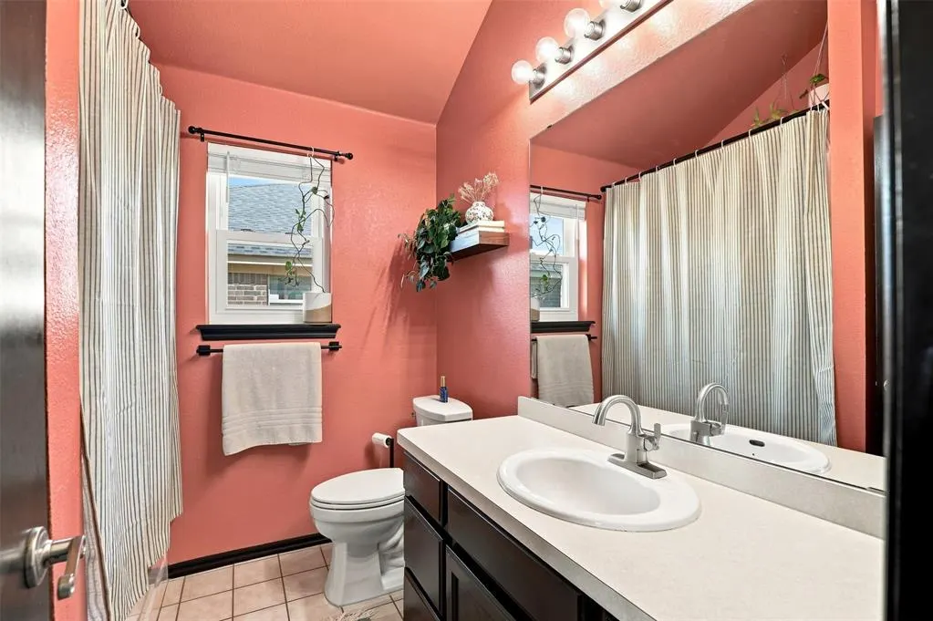 Photo 11 — 10708 NW 35th Street, Yukon, OK 73099