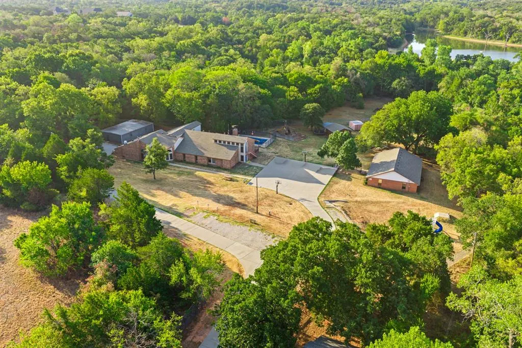 Photo 5 — 9500 NE 150th Street, Jones, OK 73049