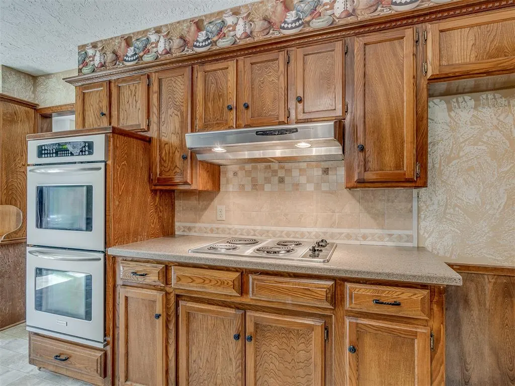 Photo 12 — 3314 Willow Rock Road, Norman, OK 73072