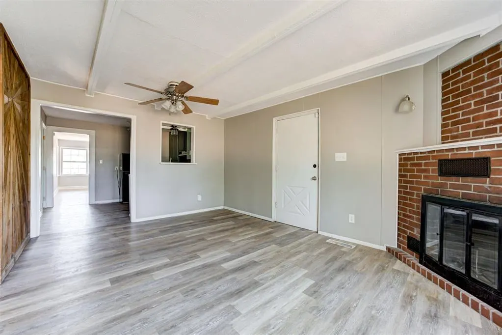 Photo 12 — 406 E Rose Drive, Midwest City, OK 73110