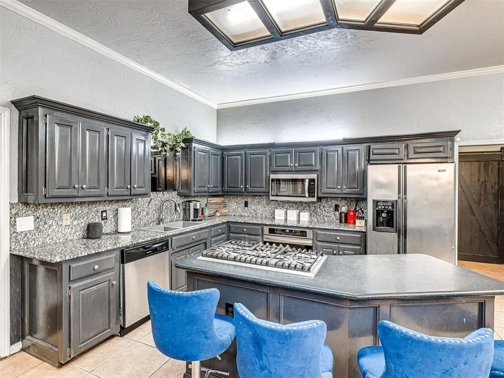 Photo 12 — 14817 Brasswood Boulevard, Edmond, OK 73013