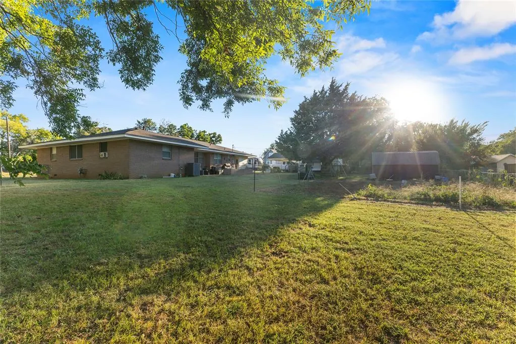 Photo 27 — 506 E Schmid Street, Wynnewood, OK 73098