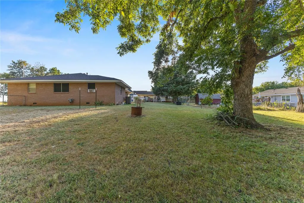 Photo 28 — 506 E Schmid Street, Wynnewood, OK 73098