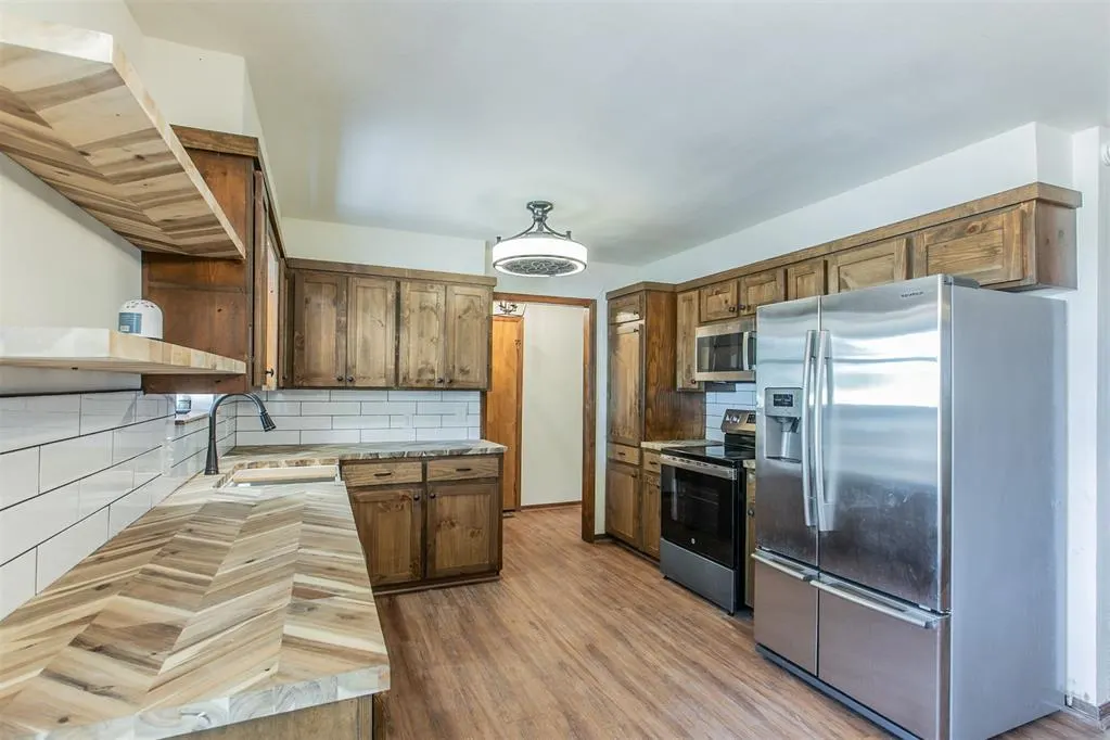 Photo 11 — 1149 N Triple X Road, Choctaw, OK 73020