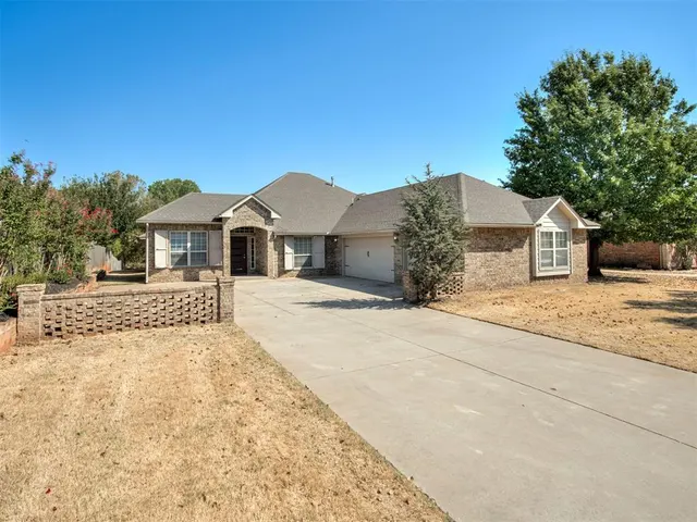 Photo 2 — 6609 Westlake Boulevard, Oklahoma City, OK 73142
