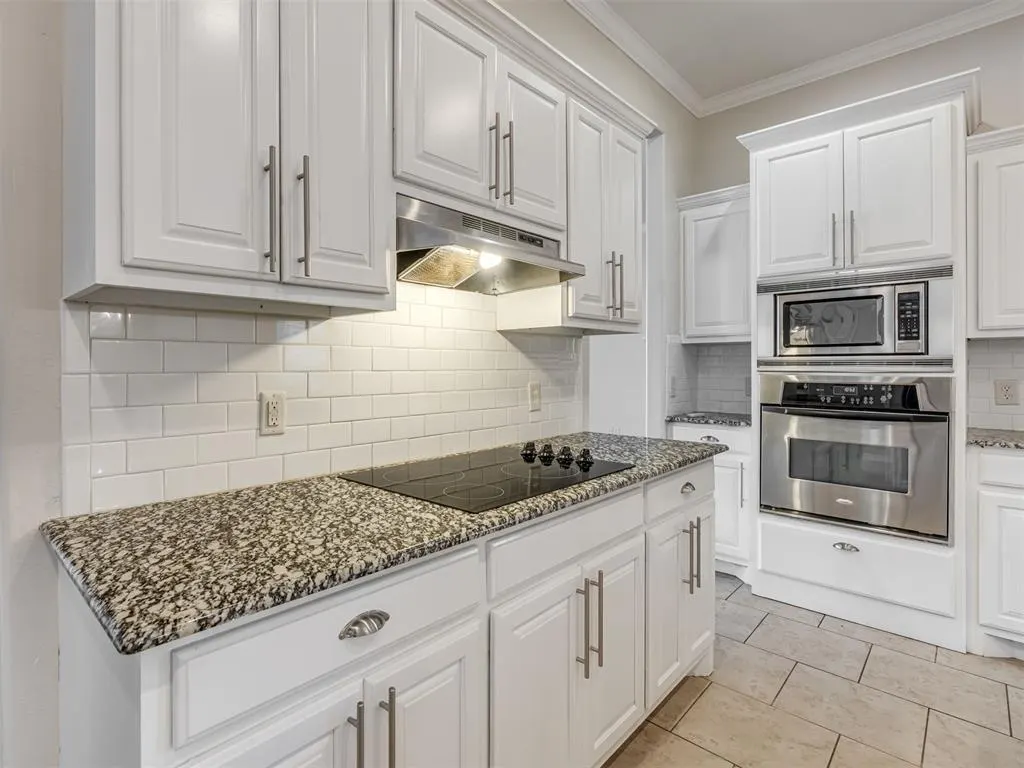 Photo 13 — 6609 Westlake Boulevard, Oklahoma City, OK 73142