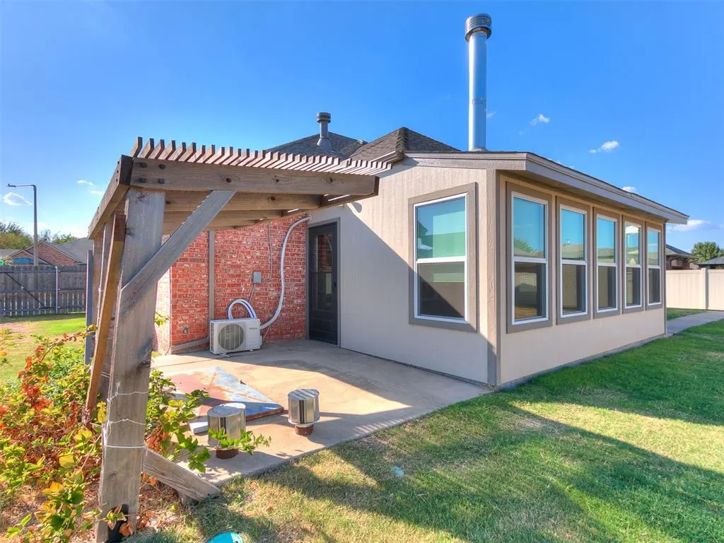 Photo 40 — 5612 Holly Brooke Lane, Oklahoma City, OK 73135