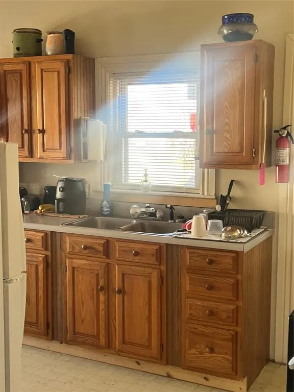 Photo 6 — 506 N Broadway Street, Marlow, OK 73055