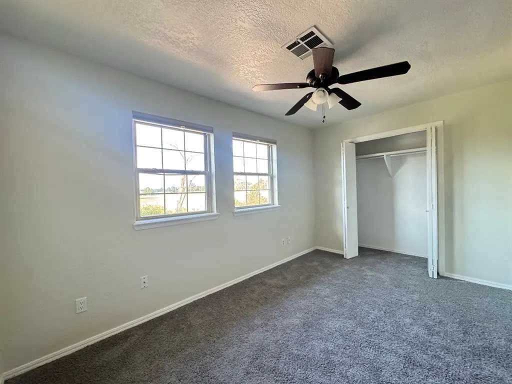 Photo 7 — 2357 Heatherfield Lane, Norman, OK 73071