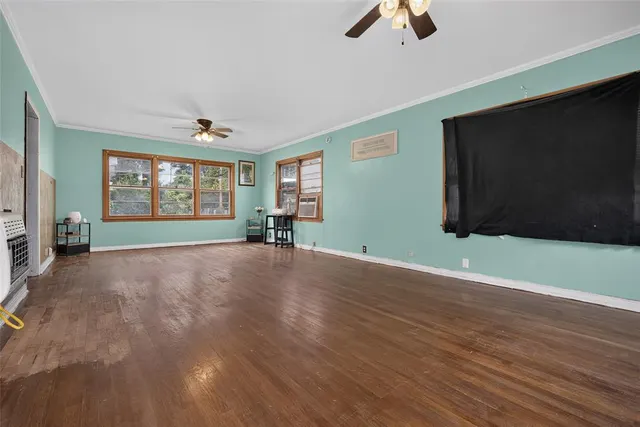Photo 4 — 205 SW 6th Street, Lindsay, OK 73052