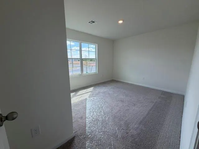 Photo 11 — 928 Hazy Brook Circle, Chickasha, OK 73018