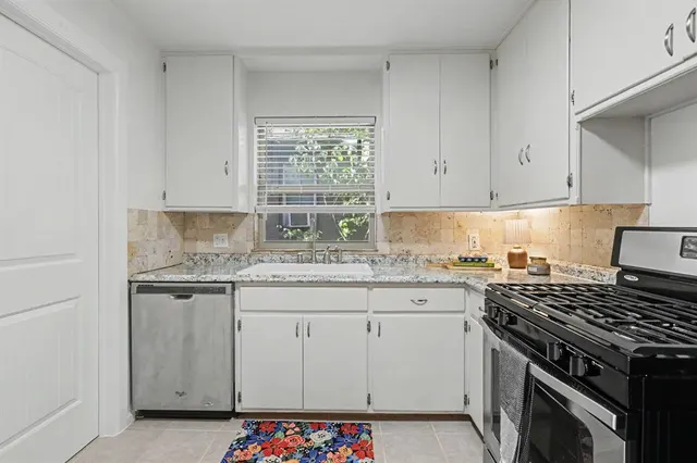 Photo 8 — 47 E 14th Street, Edmond, OK 73034