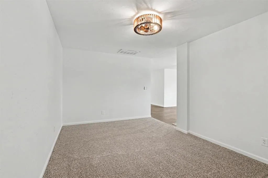 Photo 12 — 47 E 14th Street, Edmond, OK 73034