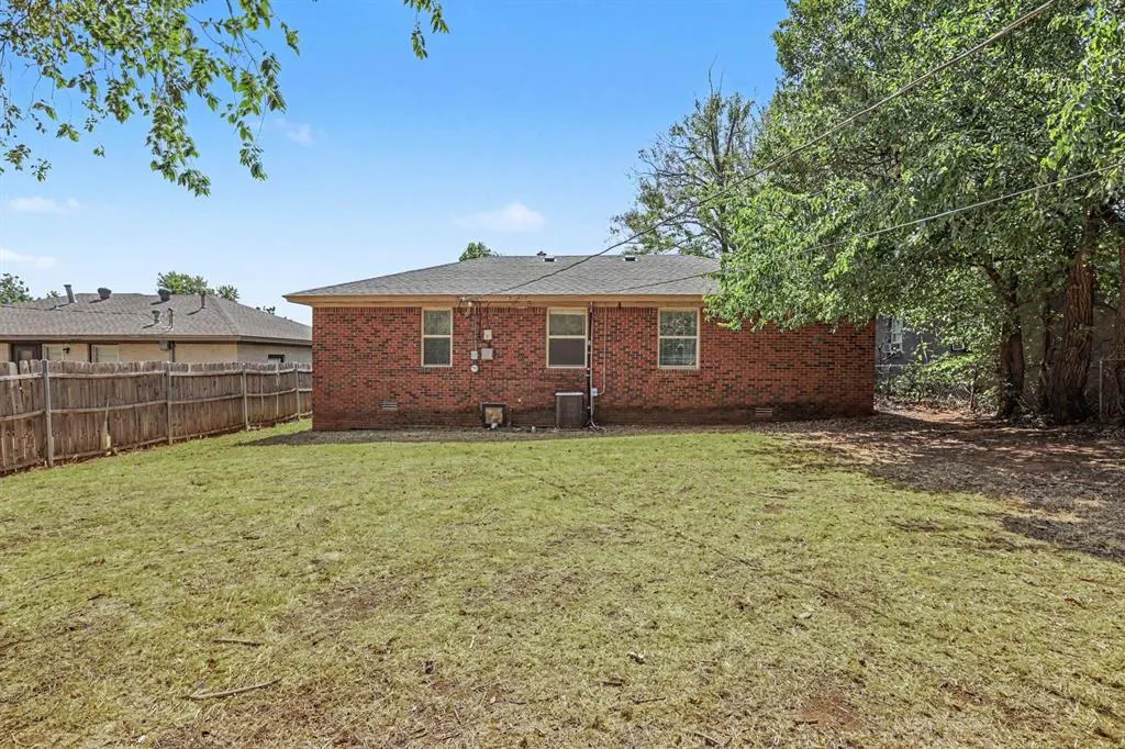 Photo 25 — 47 E 14th Street, Edmond, OK 73034