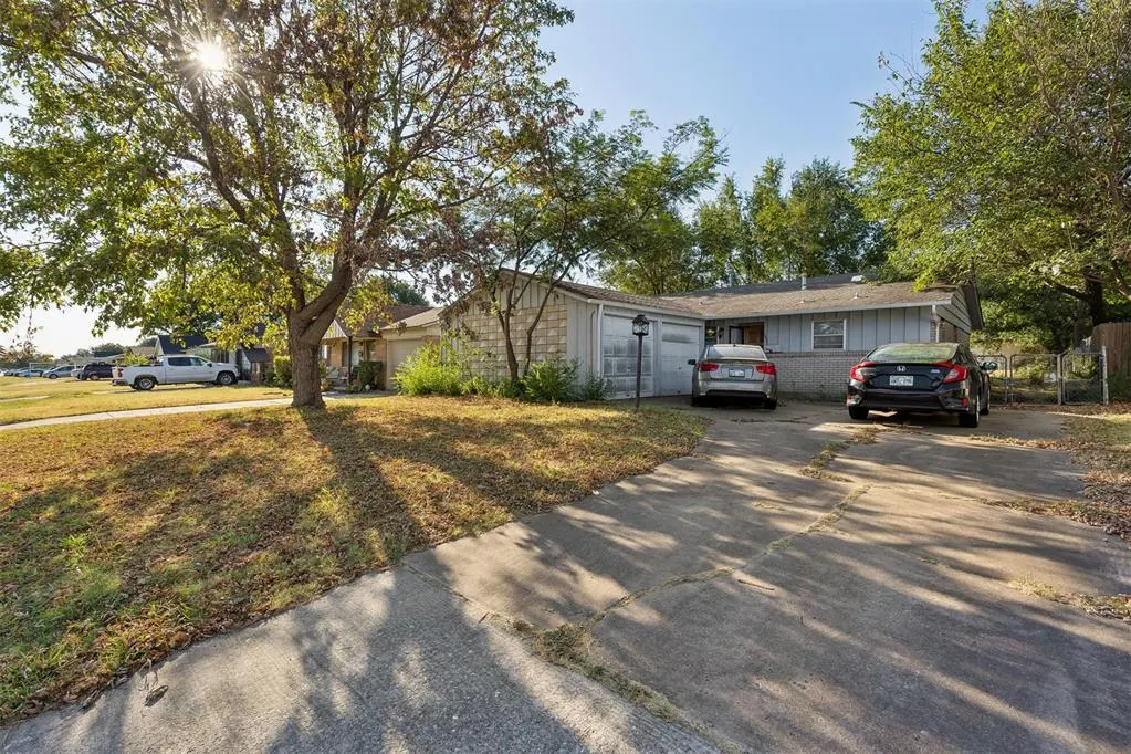 Front exterior — 1400 SW 62nd Street, Oklahoma City, OK 73159