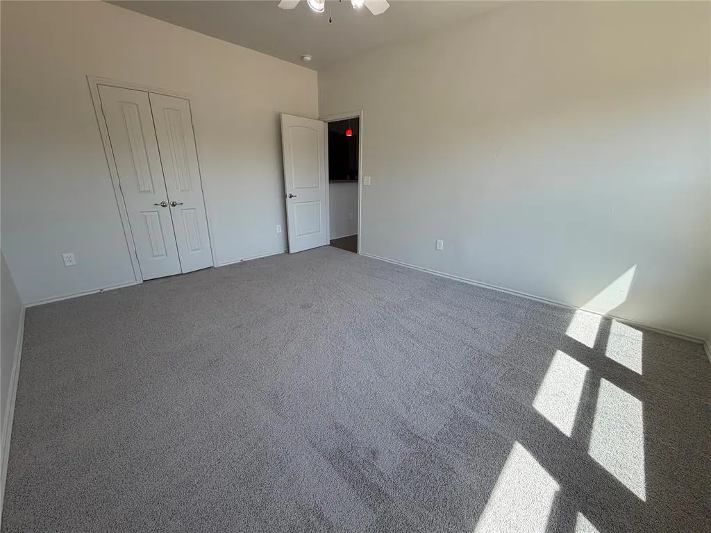 Photo 7 — 11208 NW 97th Street, Yukon, OK 73099