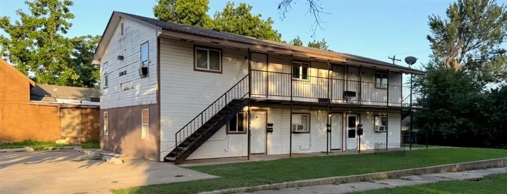 Front exterior — 34 SW 26th Street, Oklahoma City, OK 73109