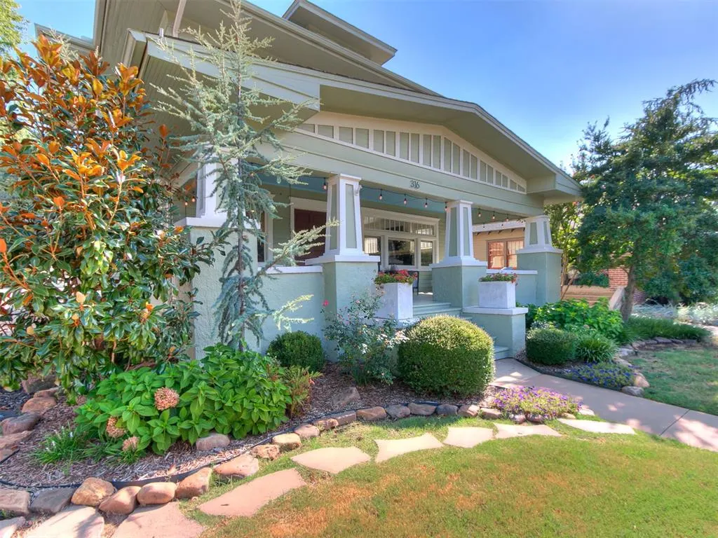 Photo 2 — 316 NW 21st Street, Oklahoma City, OK 73103