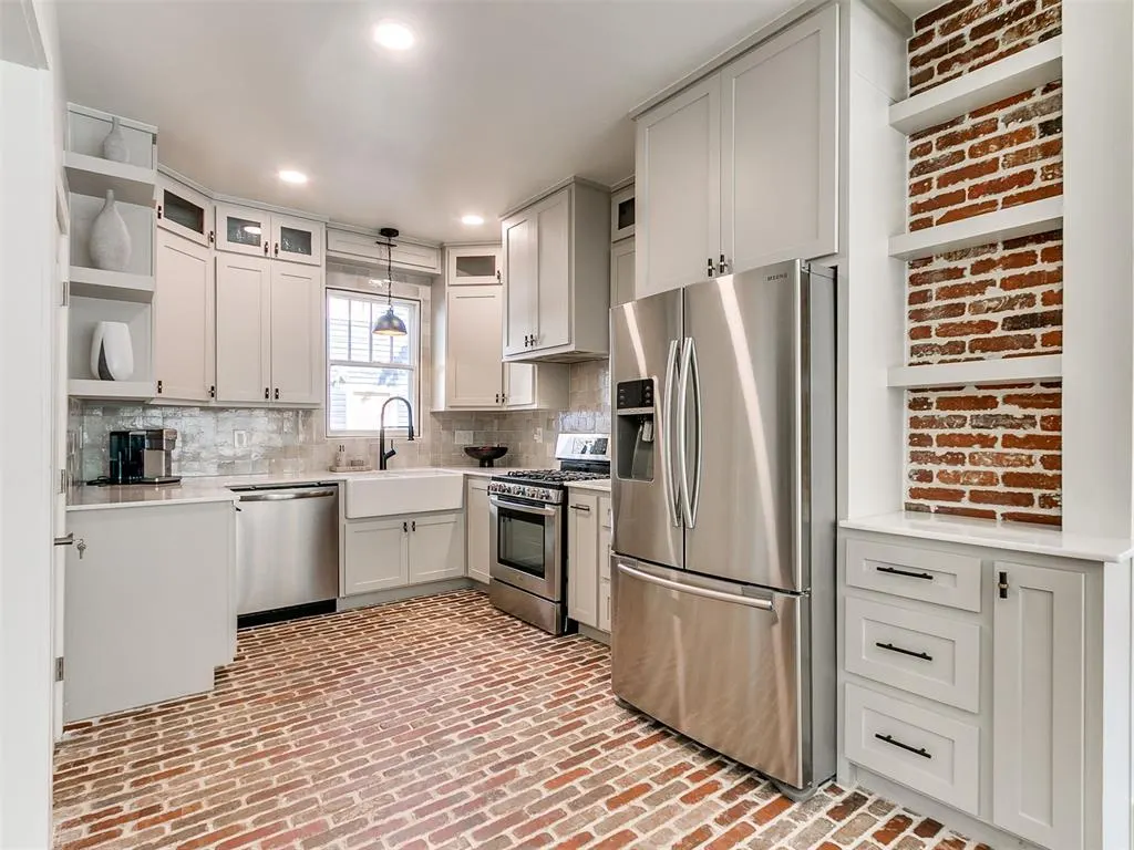 Photo 8 — 316 NW 21st Street, Oklahoma City, OK 73103