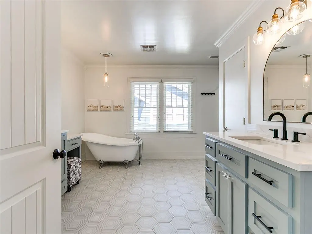 Photo 11 — 316 NW 21st Street, Oklahoma City, OK 73103