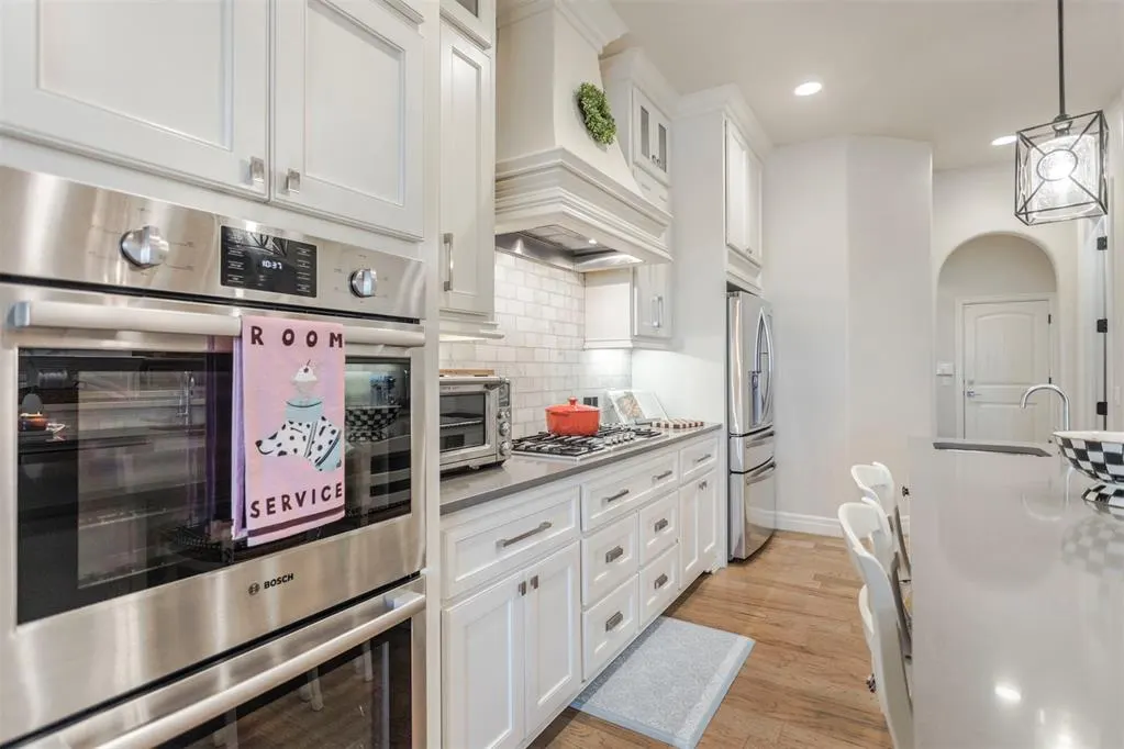 Photo 9 — 3216 Hillside Drive, Edmond, OK 73012