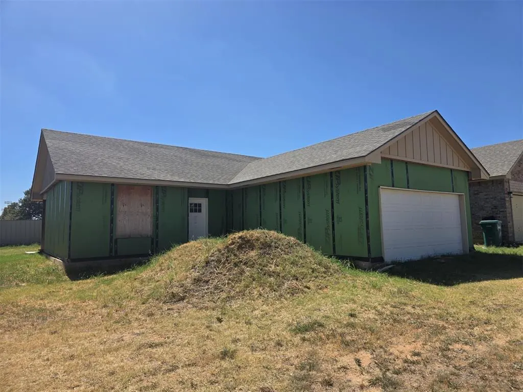 Front exterior — 8506 NE 34th Place, Spencer, OK 73084