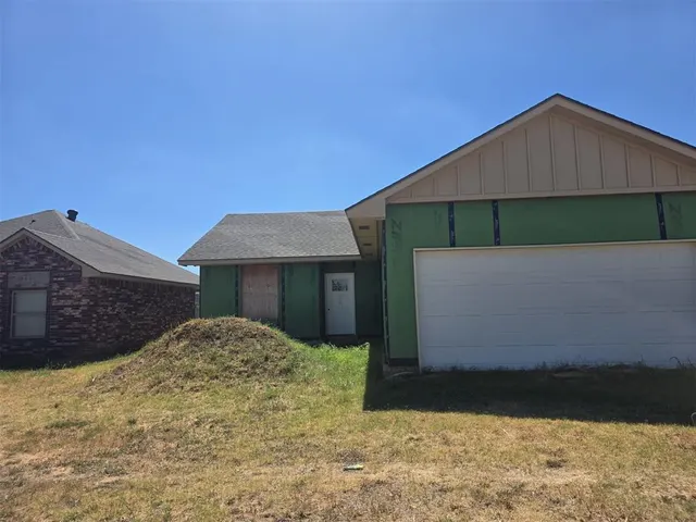 Photo 2 — 8506 NE 34th Place, Spencer, OK 73084
