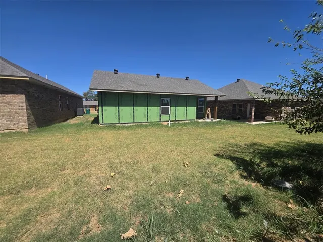 Photo 6 — 8506 NE 34th Place, Spencer, OK 73084