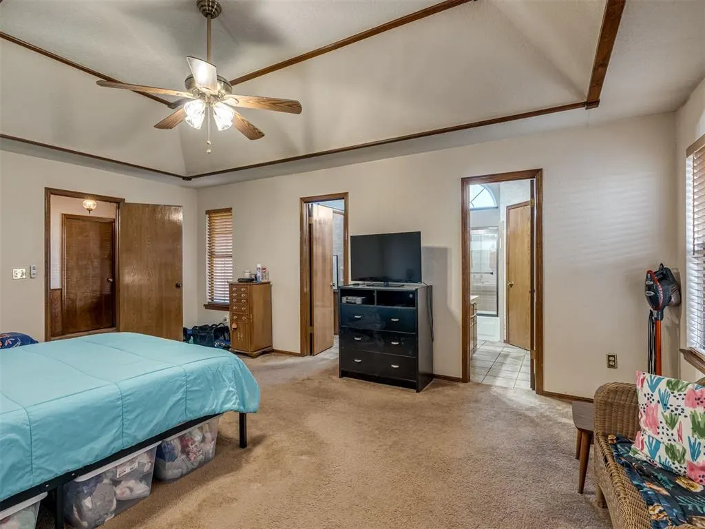 Photo 18 — 1708 Shannon Drive, Midwest City, OK 73130