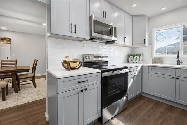 Photo 6 — 1800 N Oaklawn Avenue, Oklahoma City, OK 73121
