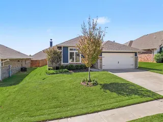 Sold home at 3808 Pettit Boulevard